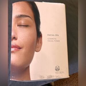 NU SKIN Facial Spa cosmetic facial toner